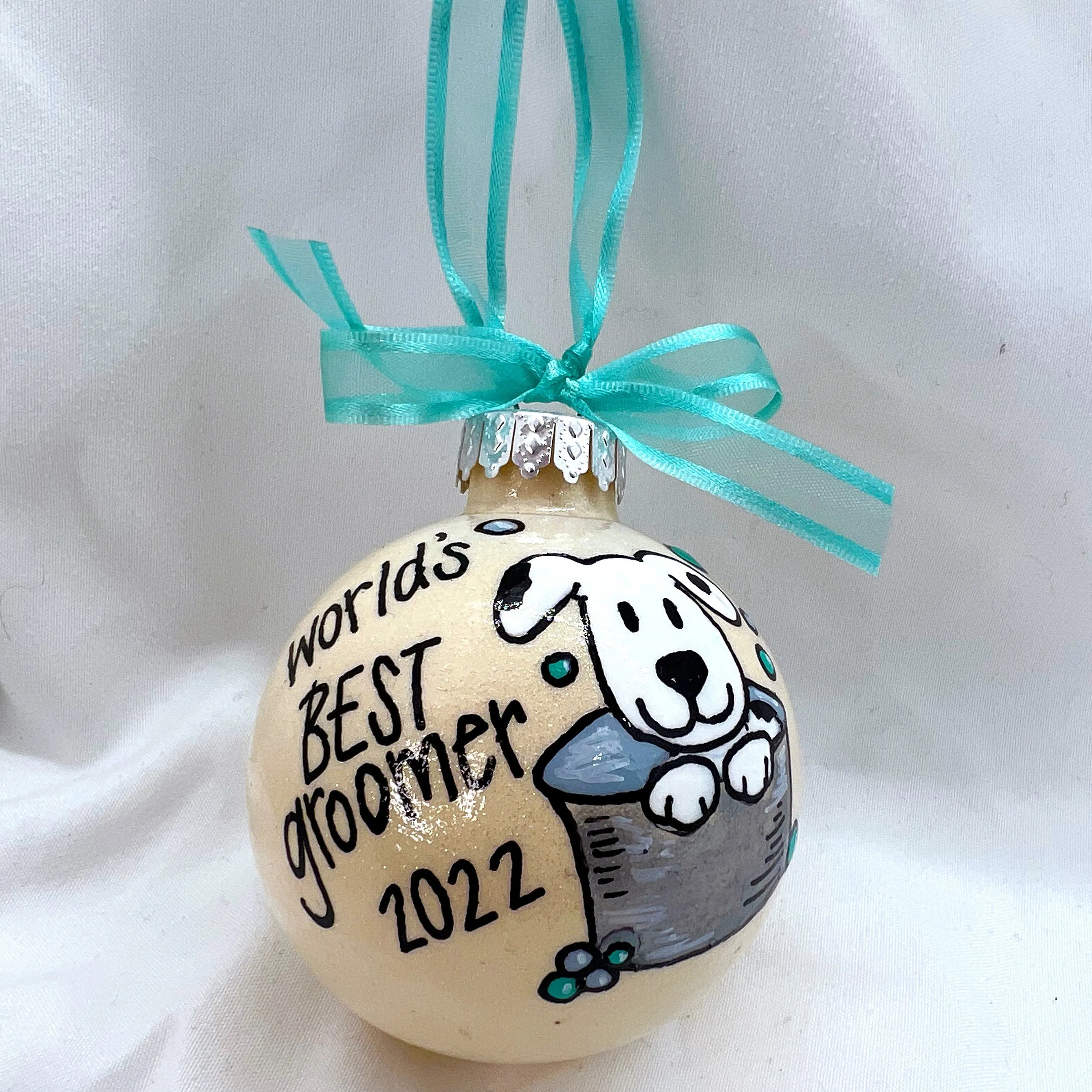 Groomer Ornament - World's Best Groomer, Dog Groomer, Groomer Gift, Pet Groomer, Grooming Gift, Christmas Ornament, Holiday Ornament