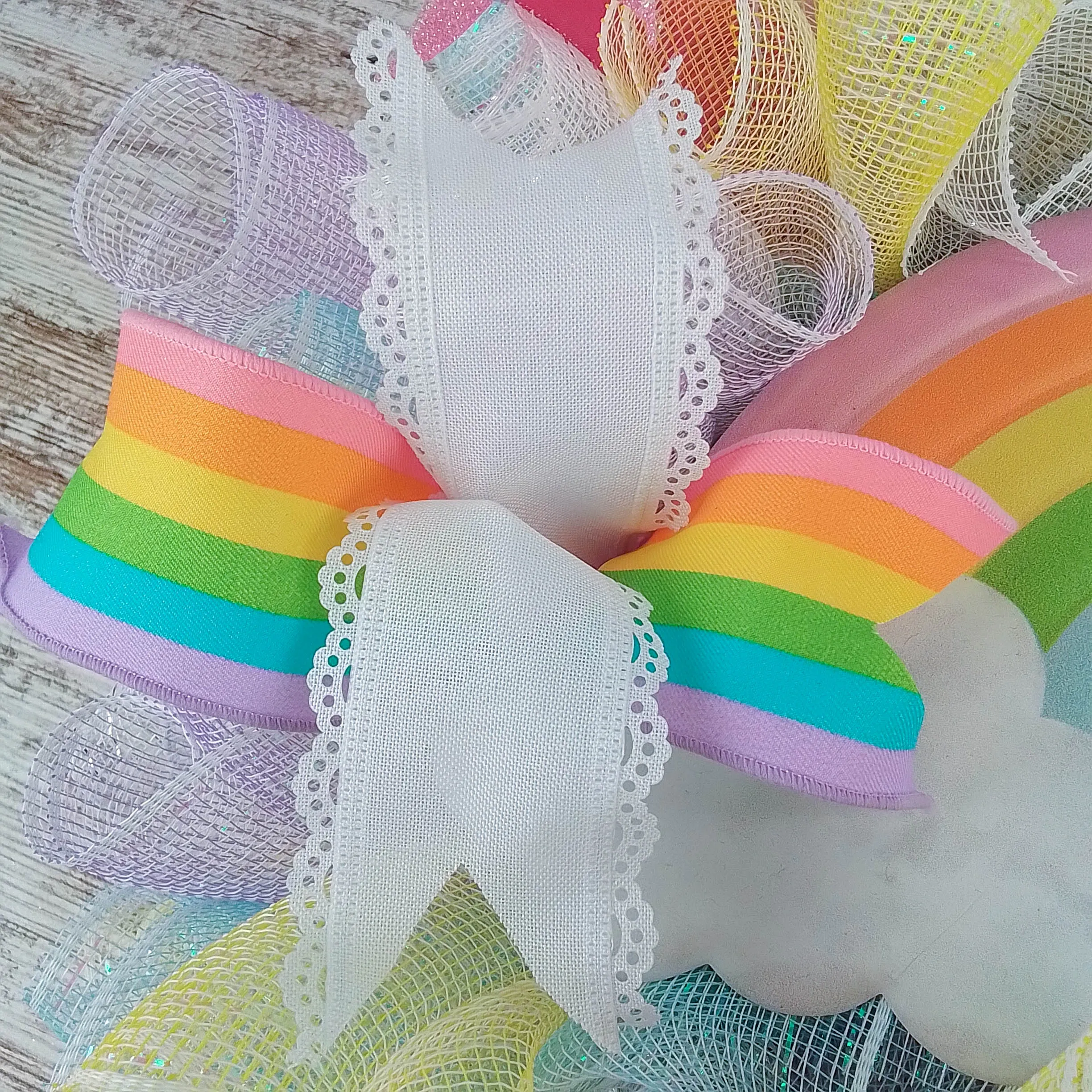 Pastel Rainbow Wreath, Decorative Door Hanger, Cheerful Spring Decoration